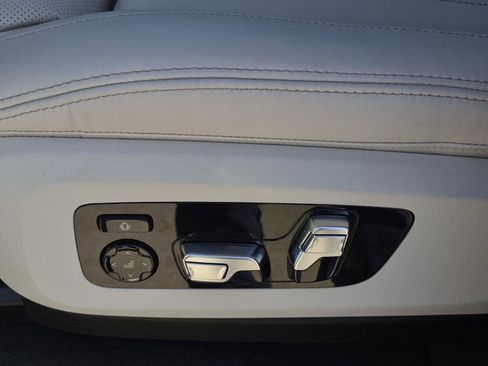 New 2026 BMW X5 sDrive40i image 29