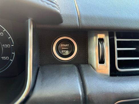Used 2016 Land Rover Range Rover HSE AWD/4WD image 24