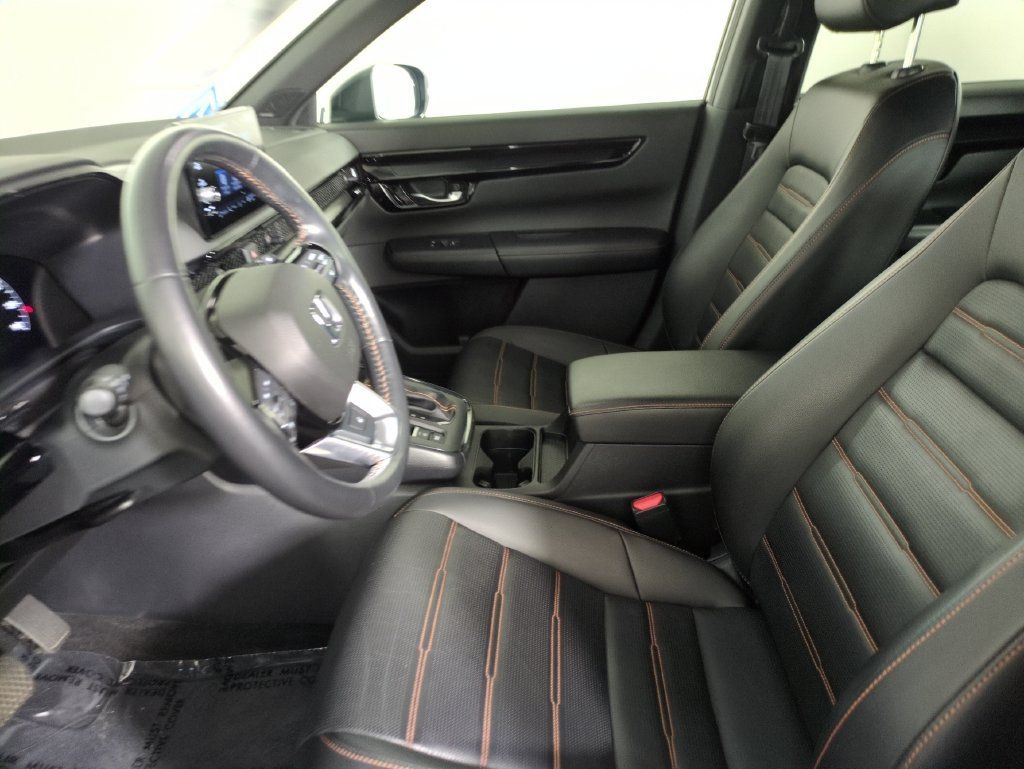 Certified 2025 Honda CR-V Sport Touring image 14