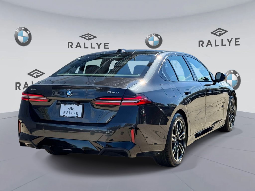 Certified 2026 BMW 530i xDrive w/ Executive Package AWD/4WD image 5