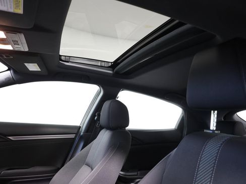 Used 2019 Honda Civic EX image 26