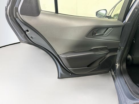 Used 2025 Toyota Prius LE FWD image 27