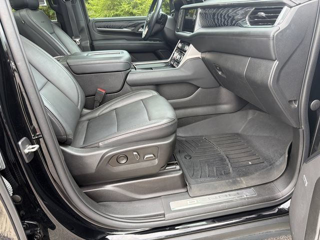 Used 2023 GMC Yukon XL Denali w/ Max Trailering Package AWD/4WD image 13