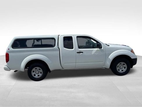 Used 2019 Nissan Frontier S RWD image 8