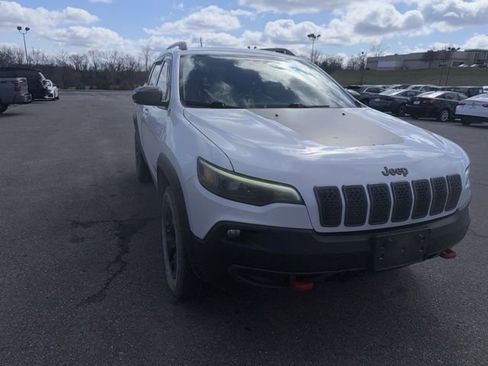 Used 2021 Jeep Cherokee Trailhawk w/ Technology Group image 5