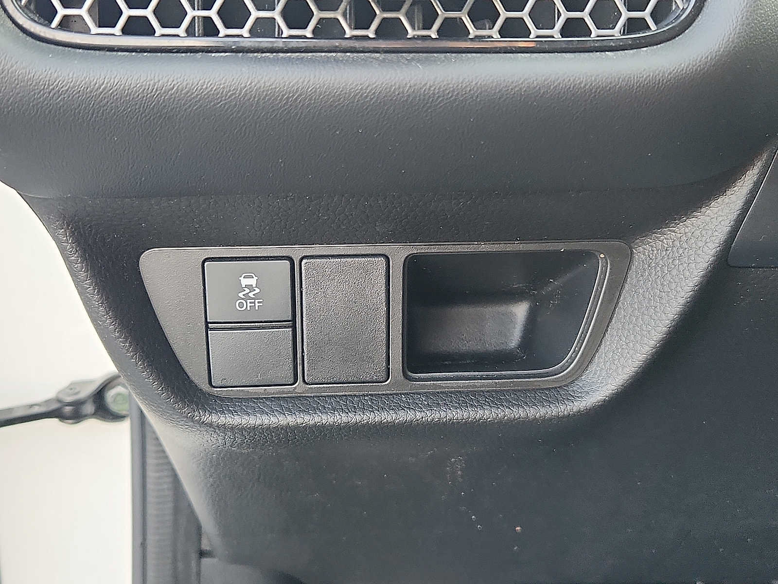 Certified 2024 Honda HR-V Sport image 22