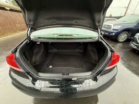 Used 2013 Honda Civic LX image 11