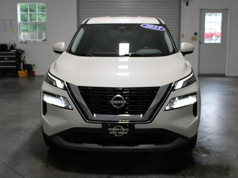 Used 2023 Nissan Rogue SV FWD image 48