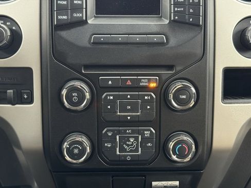 Used 2013 Ford F150 XLT w/ Luxury Equipment Group image 11