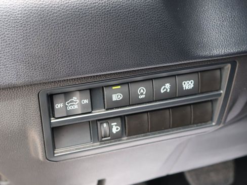 Used 2024 Toyota Tundra SR5 AWD/4WD image 19