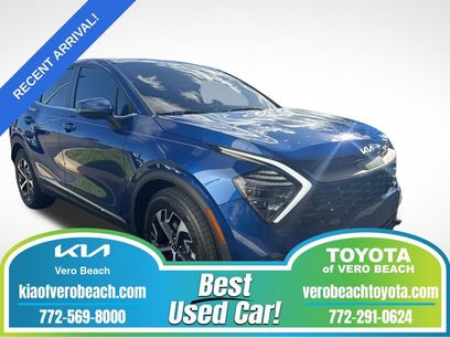 Certified 2025 Kia Sportage EX