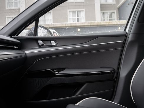 New 2026 Kia K5 GT-Line image 33