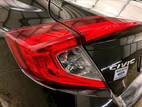 Used 2017 Honda Civic EX image 29