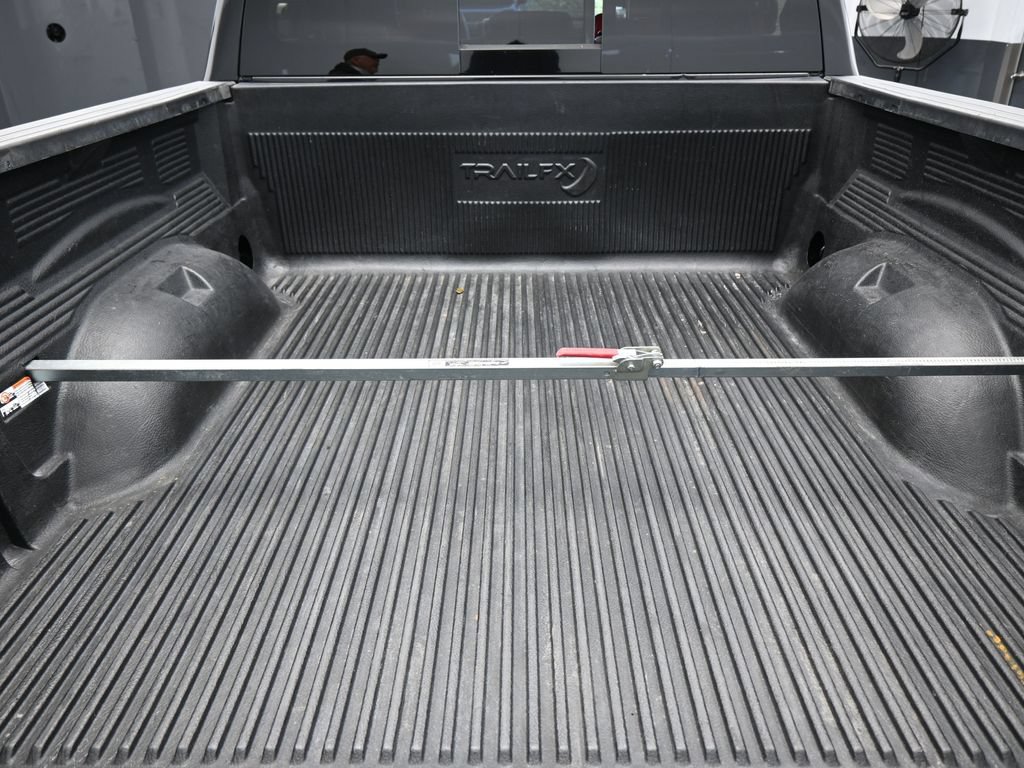 Used 2019 RAM 1500 Big Horn RWD image 46