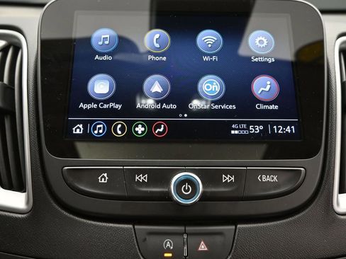 Used 2024 Chevrolet Malibu LT image 15