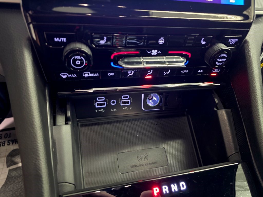 New 2027 Jeep Grand Cherokee Laredo X RWD image 27