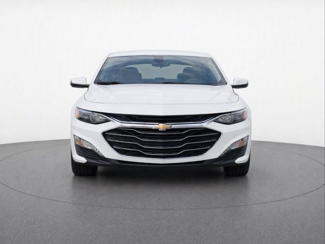 Certified 2025 Chevrolet Malibu LT FWD image 2