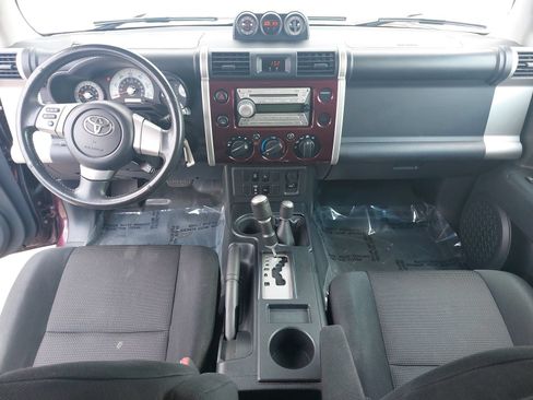 Used 2007 Toyota FJ Cruiser 4WD w/ Upgrade Pkg 1 image 9