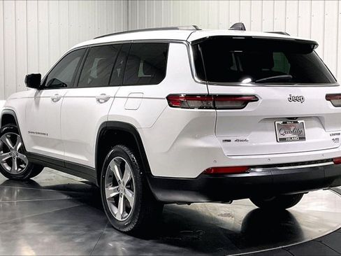 Used 2021 Jeep Grand Cherokee L Limited AWD/4WD image 12