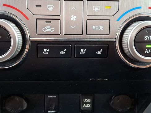 Used 2019 Toyota Tundra 1794 Edition image 27