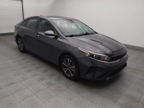 Used 2024 Kia Forte LXS FWD image 11