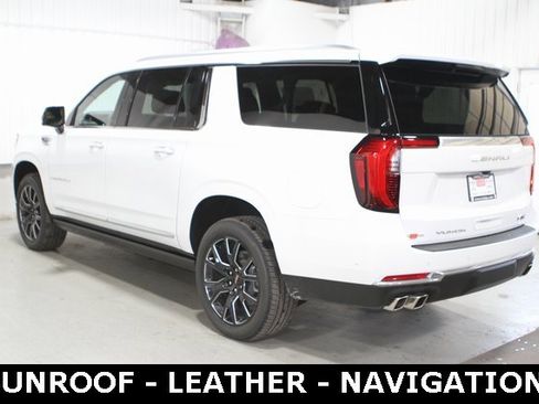 New 2025 GMC Yukon XL Denali w/ Sun & Power Step Package image 29