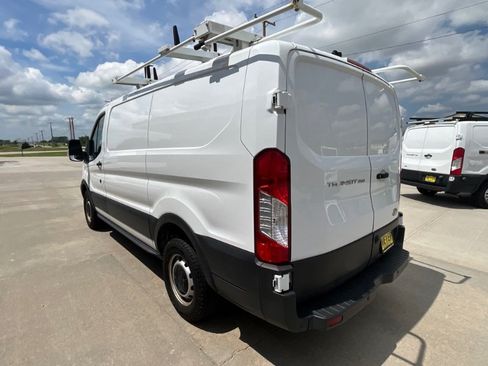 Used 2019 Ford Transit 250 130 Low Roof RWD image 6