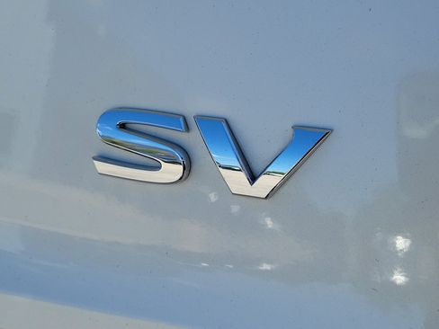 Certified 2023 Nissan Rogue SV FWD image 10