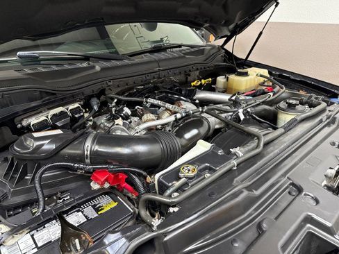 Used 2019 Ford F250 Platinum w/ Platinum Ultimate Package image 80