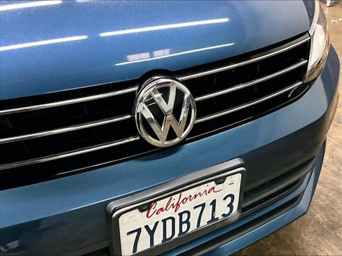 Used 2017 Volkswagen Jetta S FWD image 25