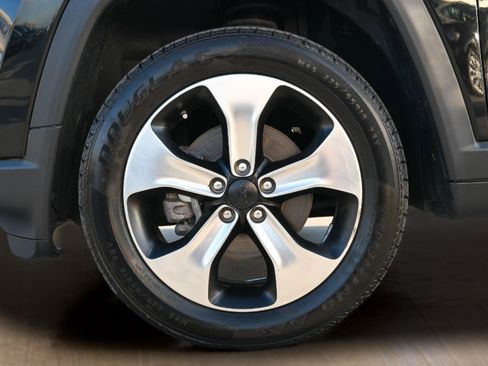 Used 2020 Jeep Compass Latitude w/ Popular Equipment Group image 32