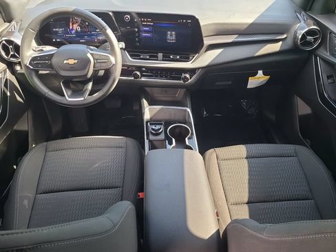New 2026 Chevrolet Equinox LT w/ Safety and Technology Package FWD image 14