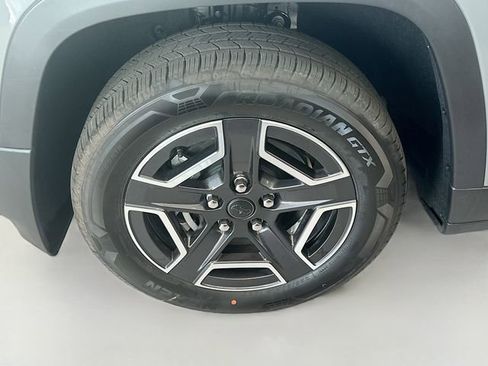 New 2026 Jeep Cherokee Limited AWD/4WD image 32