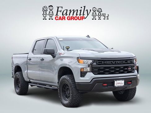 Used 2024 Chevrolet Silverado 1500 Custom Trail Boss image 2