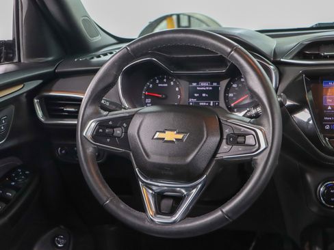 Used 2021 Chevrolet TrailBlazer ACTIV w/ Sun and Liftgate Package image 12