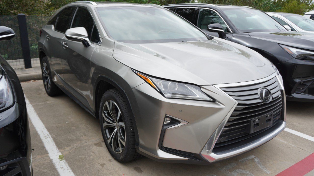Used 2017 Lexus RX 350 FWD w/ Premium Package image 3