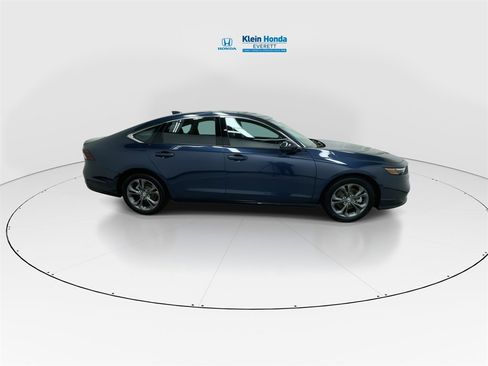 Used 2023 Honda Accord EX-L image 3