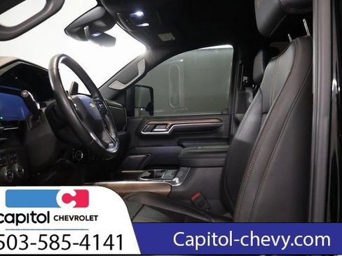 Used 2024 Chevrolet Silverado 3500 High Country w/ High Country Premium Package image 13