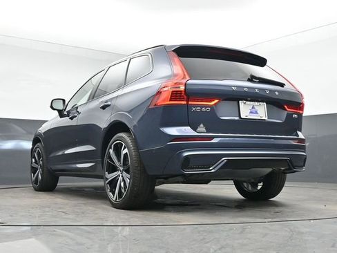 Used 2023 Volvo XC60 B5 Ultimate w/ Protection Package Premier image 15