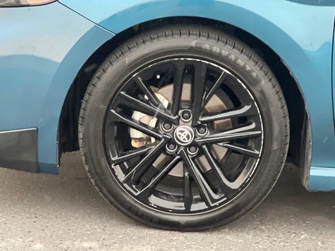 Used 2025 Toyota Camry SE FWD image 25