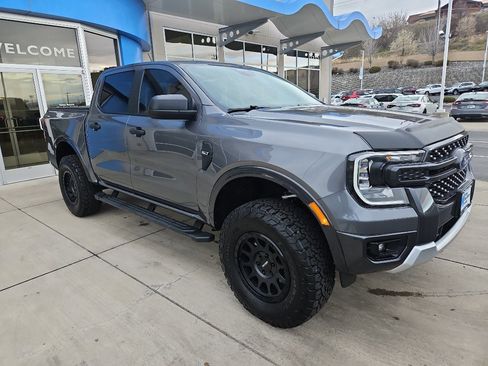 Used 2024 Ford Ranger XLT w/ FX4 Off-Road Package image 3