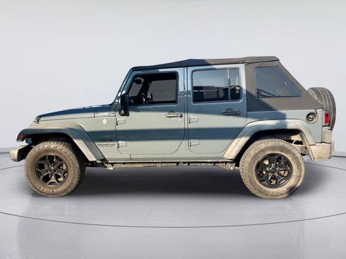 Used 2015 Jeep Wrangler Unlimited Sport w/ Quick Order Package 24S AWD/4WD image 8