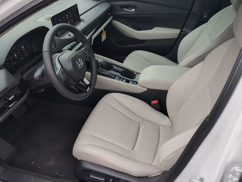 New 2025 Honda Accord EX-L image 14