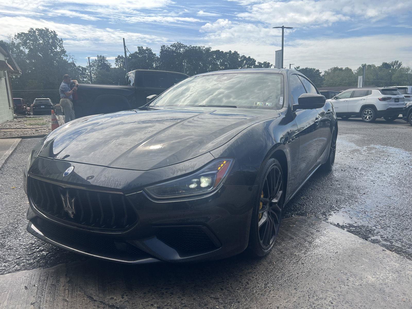 Used 2023 Maserati Ghibli Modena Q4 AWD/4WD image 7