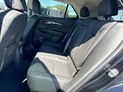 Used 2023 Buick Envision Essence AWD/4WD image 23