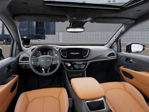 New 2026 Chrysler Pacifica Pinnacle image 17
