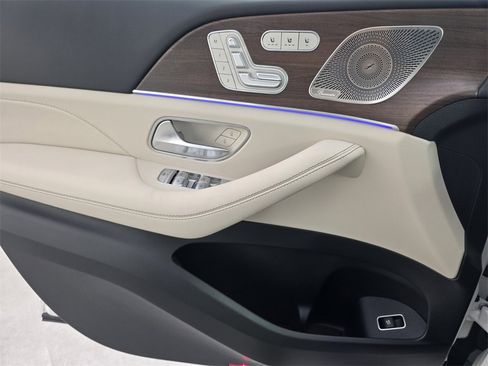 New 2026 Mercedes-Benz GLE 350 4MATIC image 18