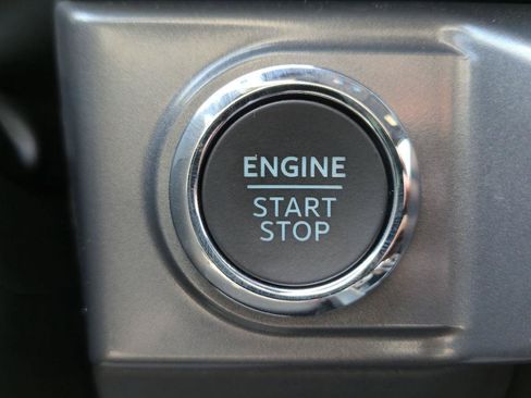 Used 2025 Ford F150 XLT w/ Equipment Group 302A MID AWD/4WD image 17
