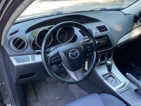 Used 2011 MAZDA MAZDA3 s Sport FWD image 12