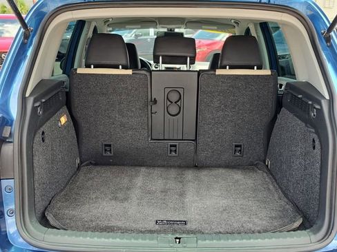 Used 2017 Volkswagen Tiguan S FWD image 7